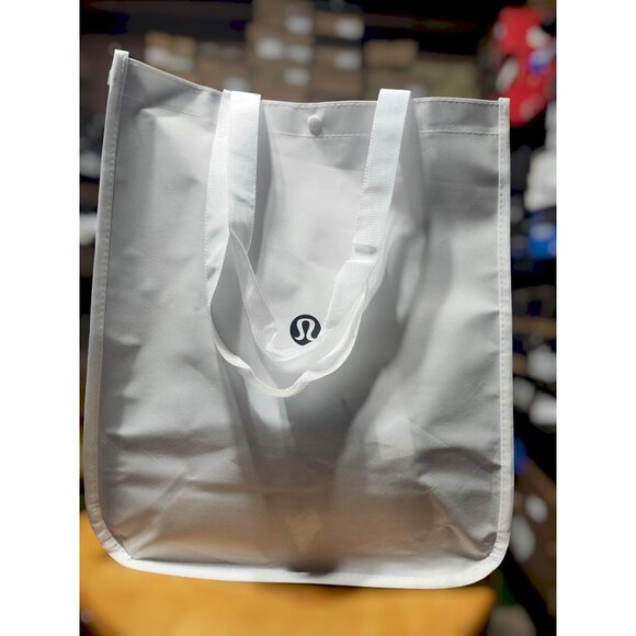 lululemon shopping bag large white x 3 - Picture 2 of 2